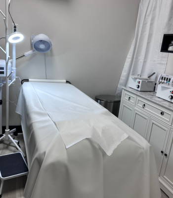 Private waxing treatment room at Annie’s Beauty & Body Waxing in Orlando, FL